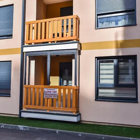 Lane Vip Apartment *